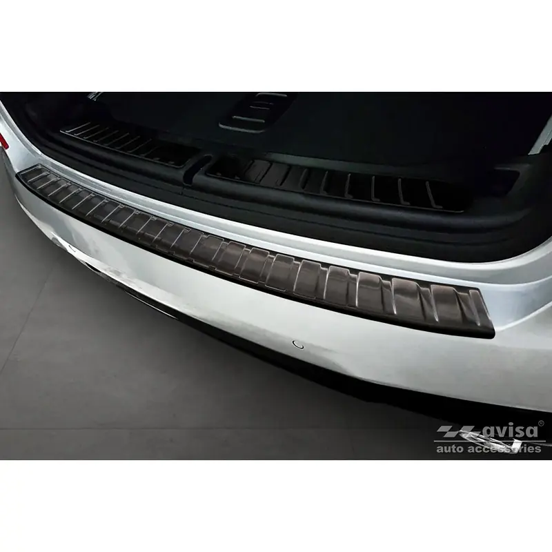 Avisa, Bagkofangerbeskytter, Sort, Rustfritstål, passer til BMW X3 G01 M-Package 2017-2021 & Facelift 2021- ‘Ribs‘ - Begrænset lager